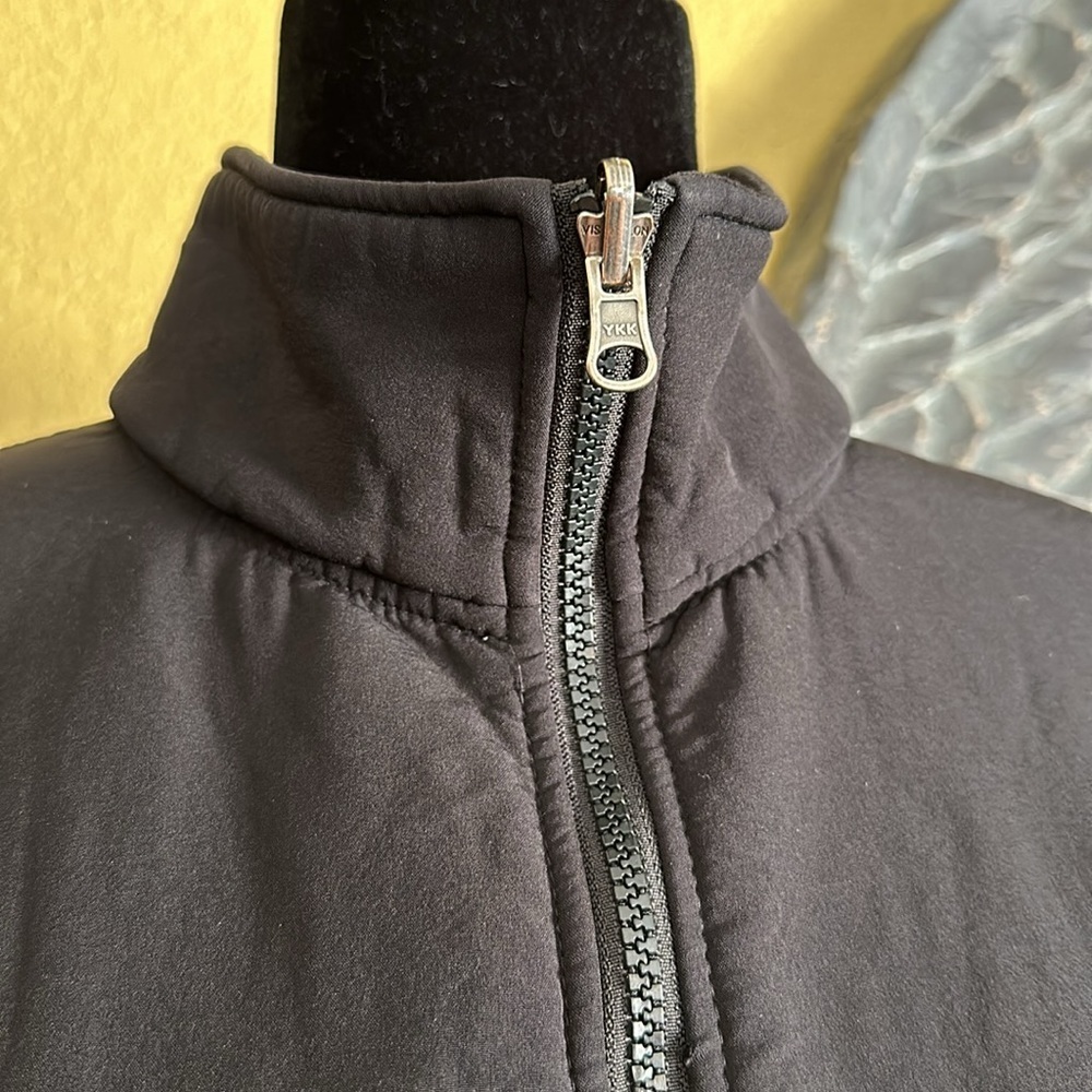 Firefly Light Jacket - Picture 2 of 9